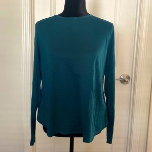 Fabletics open-back, long-sleeve T. Size M.